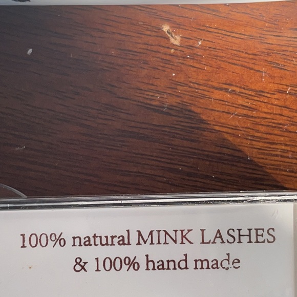 #2 Candice Cosmetics 3D Mink Lashes - Picture 3 of 4